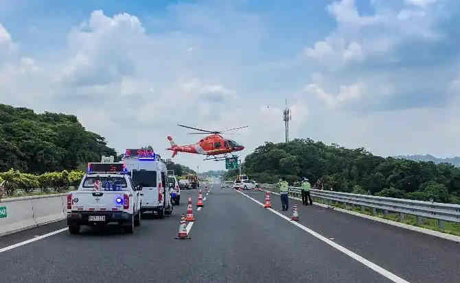 得荣高速公路汽车救援案例